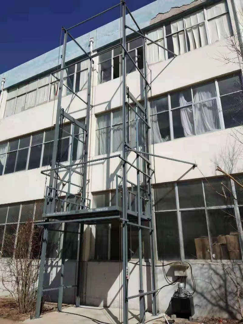 黔南室外贴墙货梯